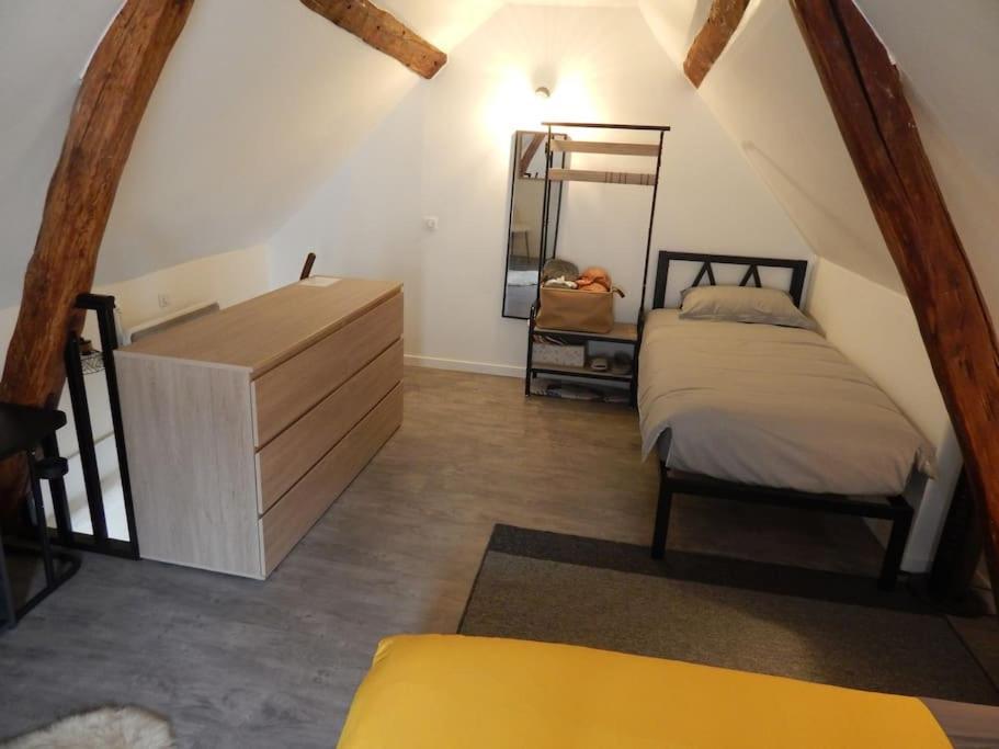L'Etonnante Villa Margny-les-Compiegne Exteriör bild